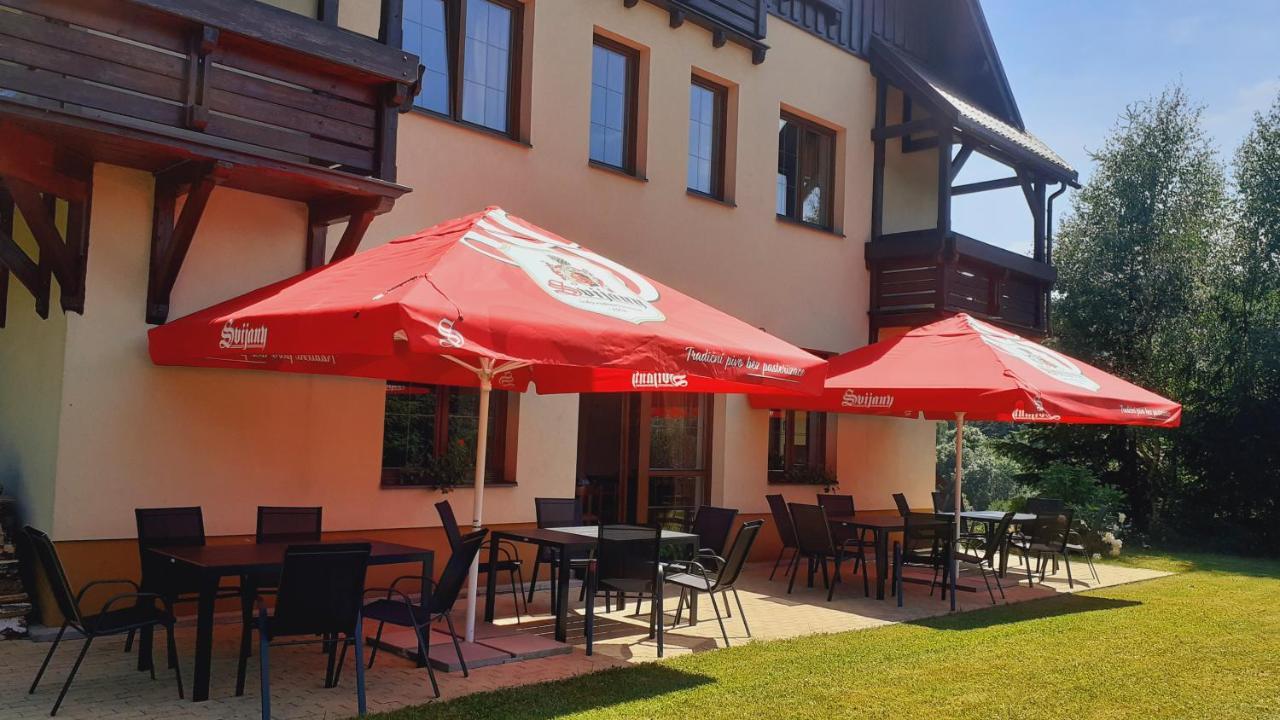 Penzion Bona Hotel Rokytnice nad Jizerou Bagian luar foto